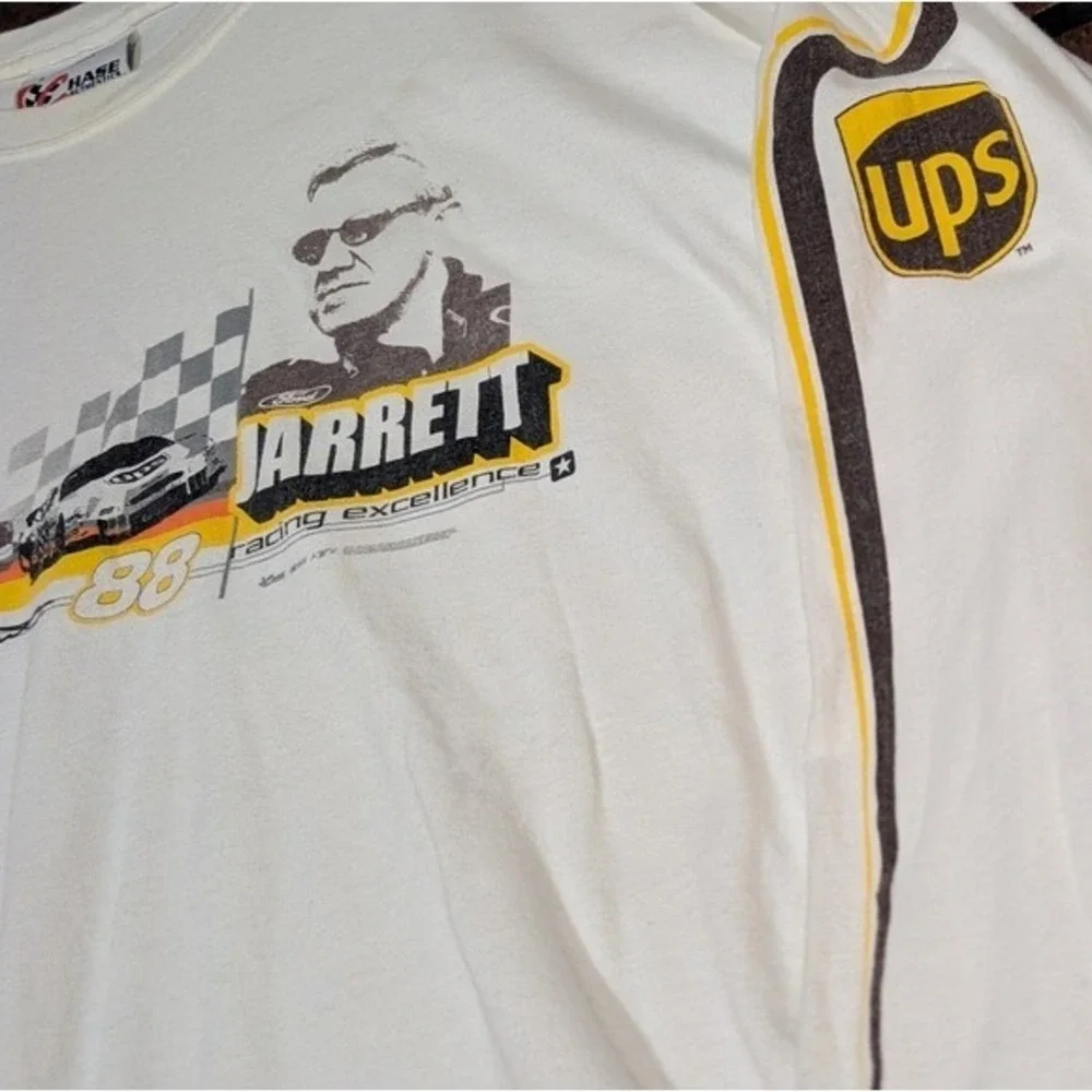 Dale Jarrett #88 UPS Vintage NASCAR Racing LS Tee Men's L‎ | Retro Sportswear